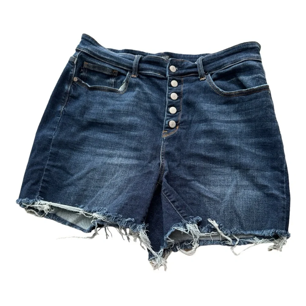 Judy‎ Blue Love Affair Button Fly Cut Off Shorts. Women’s 2XL: 18-20W. - Picture 7 of 8